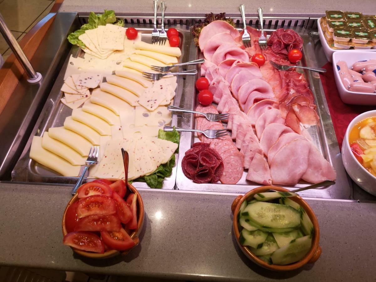 Tuniberg Restaurant Hotel Freiburg im Breisgau Eksteriør bilde